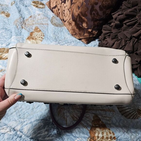 RARE! Coach Margot Carryall Floral Applique - Picture 5 of 8